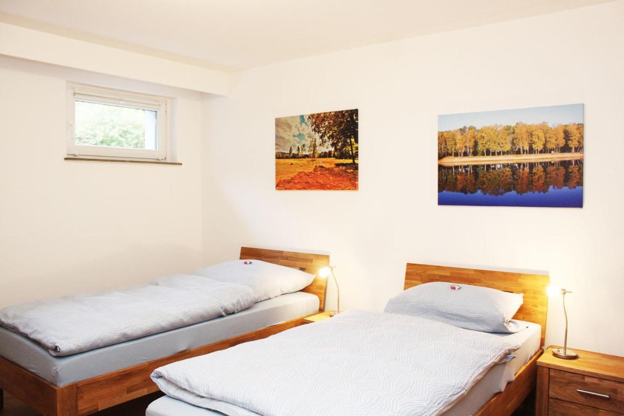 Ferienwohnung Kastanienblick Ульцинь Екстер'єр фото