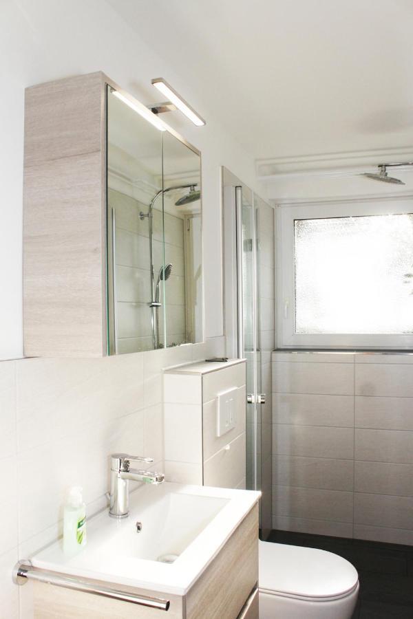 Ferienwohnung Kastanienblick Ульцинь Екстер'єр фото